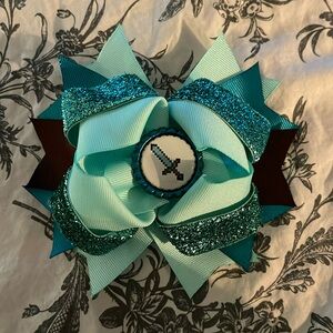 Minecraft inspired hair bow